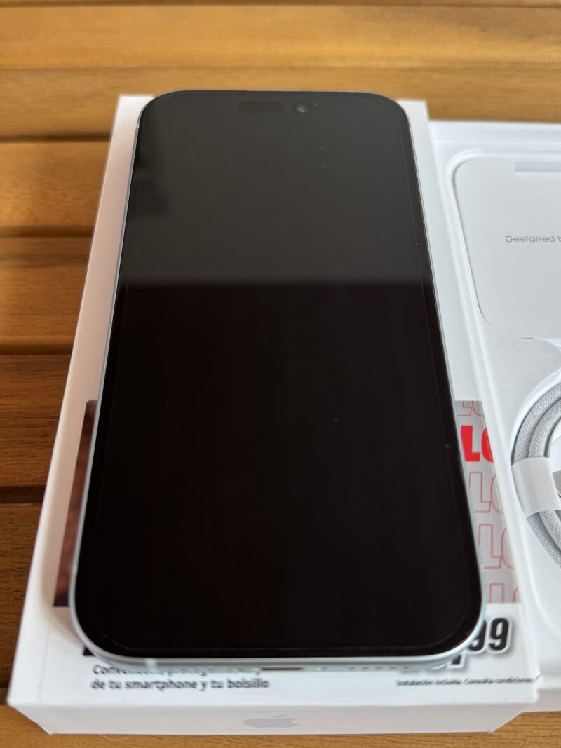 Apple iPhone 15 de 128gb (Azul) - Imagen 4